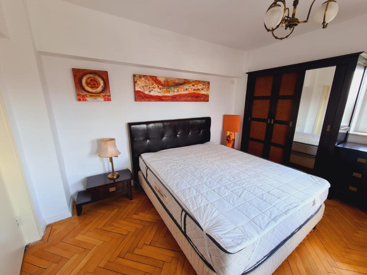 Old Town Apartment With Panoramic View Bukarest Kültér fotó